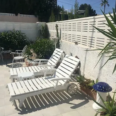 Vakantiehuis Casa Blanca Fur 4p *